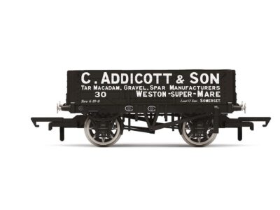 Hornby R6945 C Addicott & Son 4 Plank wagon - No. 30