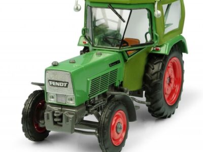 Universal Hobbies 5291 Fendt farmer 5S Tractor with Peko Cab - 2WD