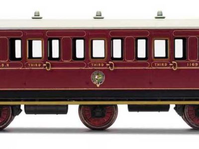 Hornby R40136 NBR, 6 Wheel Coach, 3rd Class, Fitted Maglights lighting, 1169